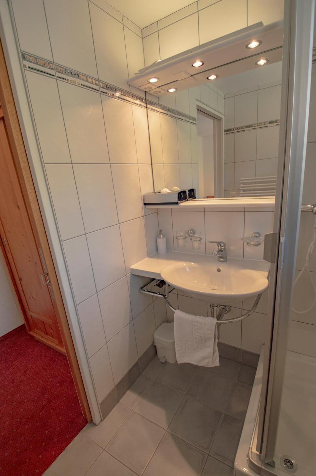 Hotel Eggishorn Fiesch Phòng bức ảnh